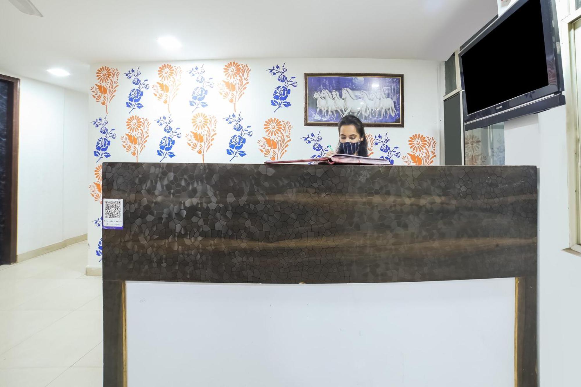 My Comfortable Hotel 新德里 外观 照片