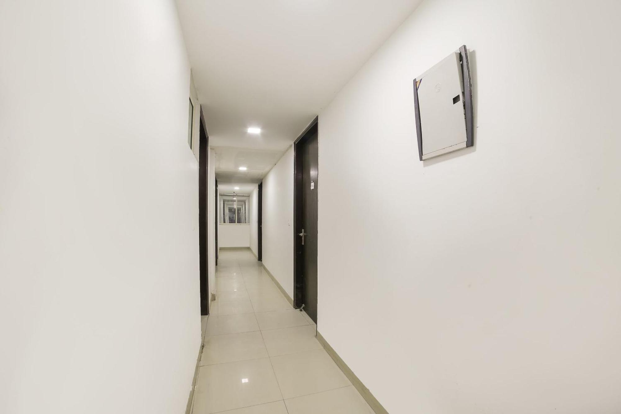 My Comfortable Hotel 新德里 外观 照片